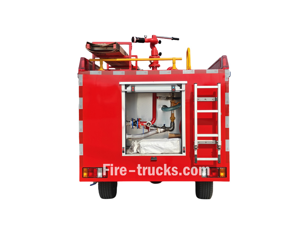 Isuzu 4x4 drive firefighting pick up