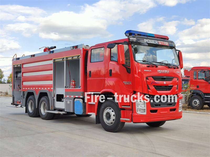 Isuzu 6WG1 water foam fire tanker