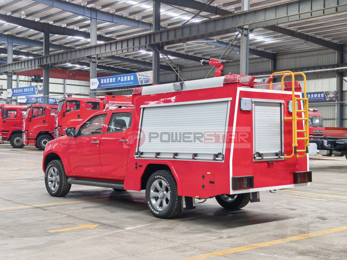 ISUZU Rescue and Rapid Intervention Vehicle Technical Drawing